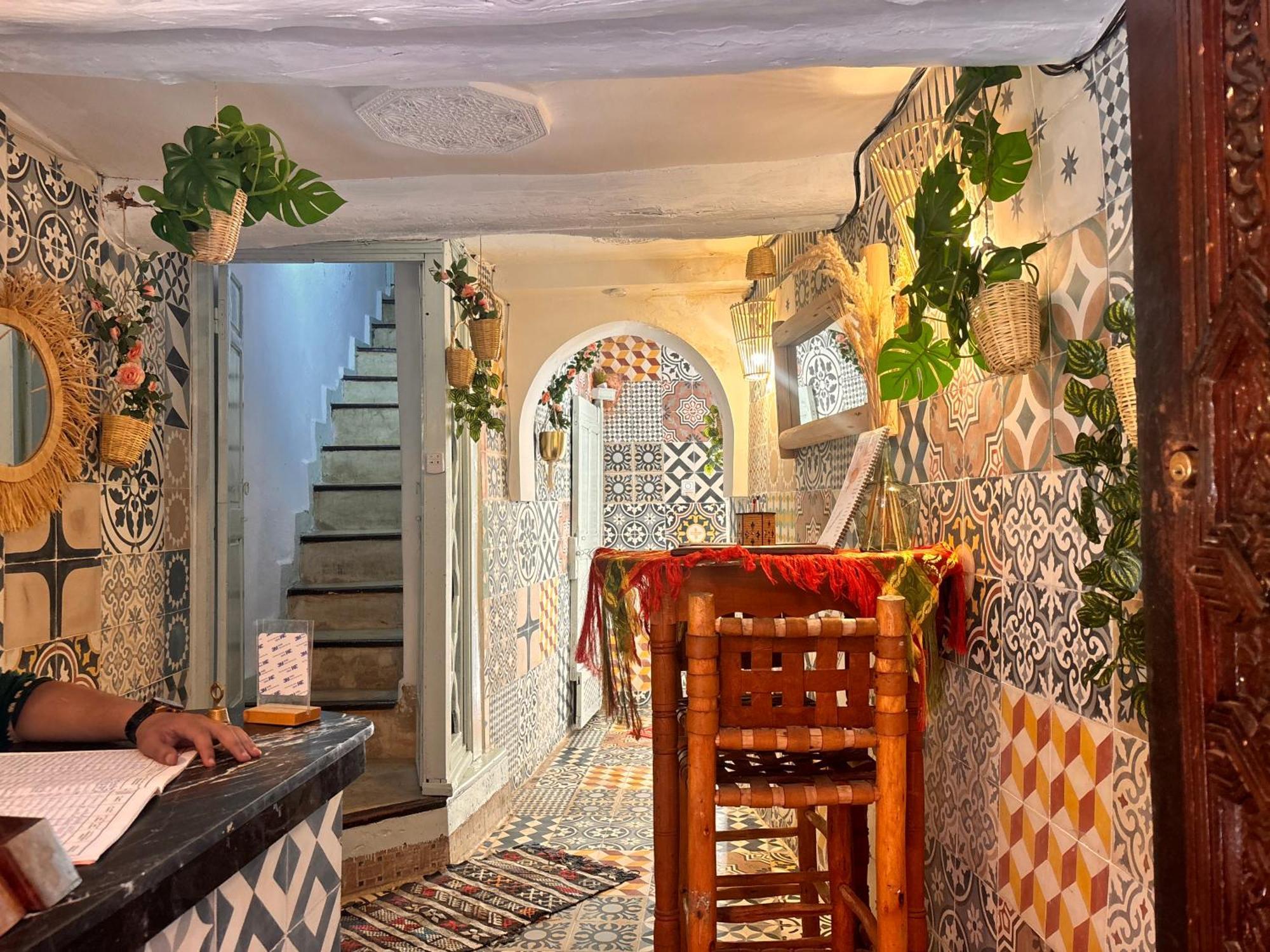Sanwa Riad