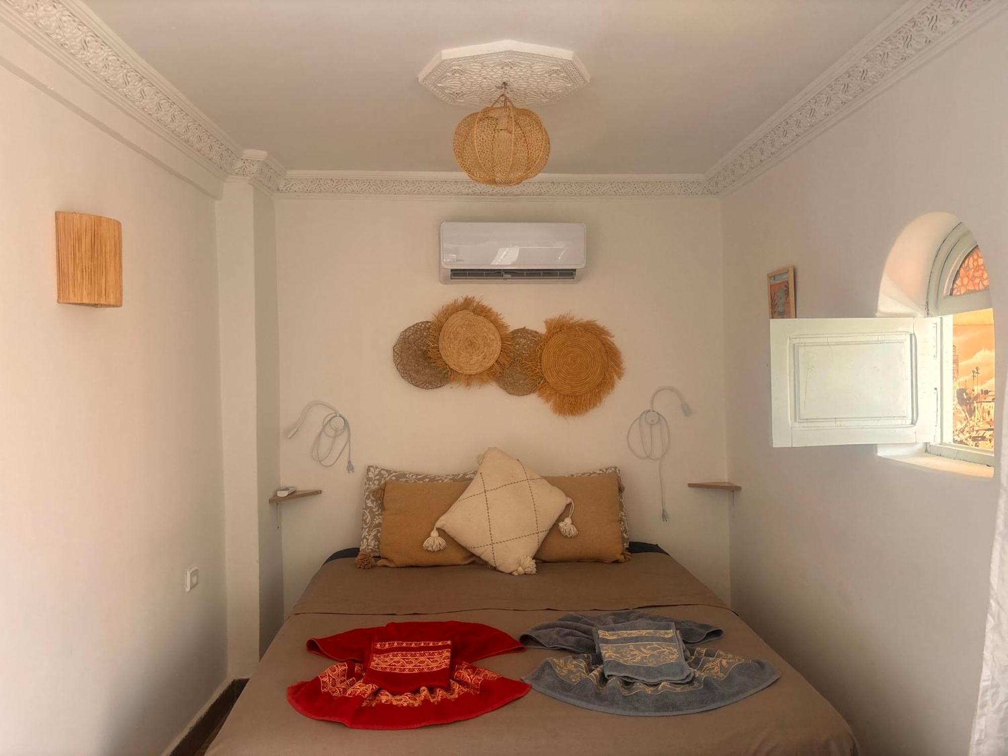Riad Sanwa
